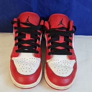 Jordan 1 Kids Size 4.5 Red, White & Black Low-Top Sneakers Shoes